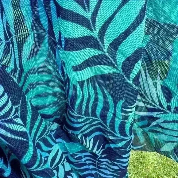 YOU DIAN WOMEN’S SIZE L swimsuit - Picture 5 of 6